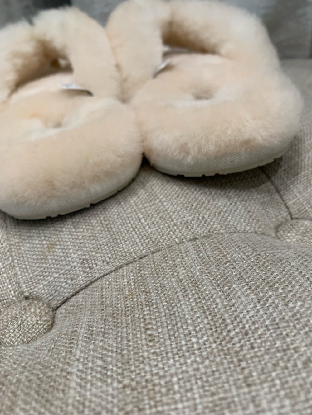 UGG Slippers. Fluff Flip Flop III.  size 10 - Picture 11 of 17